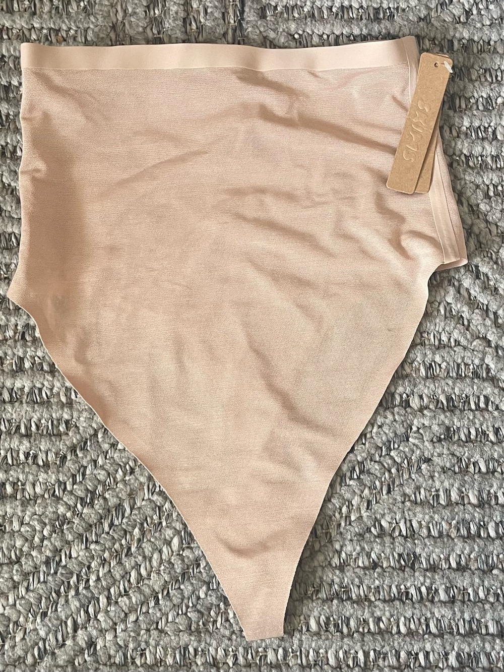 SKIMS Seamless High-Cut Thong Bikini Brief in Nude Blush